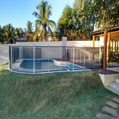 Proteção e conforto garantido com cerca de piscina em Campinas